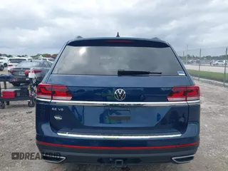 2023 Volkswagen Atlas SE с VIN 1V2JR2CA0PC506705, выставлен на аукционе IAAI как лот 42013473 с пробегом 8 311 миль миль и . История ставок и продаж доступна на DreamBid. Изображение 16.