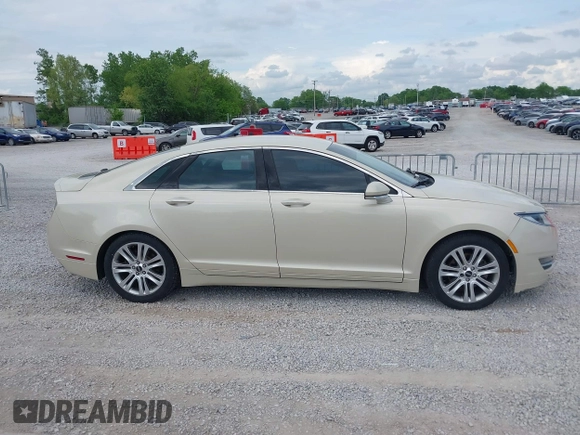 2016 Lincoln MKZ with VIN 3LN6L2J91GR624583, listed as a IAAI auction lot 42113321 with 126,592 mi miles and . Bid and sale history available at DreamBid. Image 13.