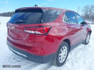 2022 Chevrolet Equinox LT with VIN 3GNAXUEV2NL180174, listed as a IAAI auction lot 41677620 with 32,086 mi miles. Bid and sale history available at carsss.com. Image 4.