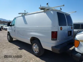 2007 Ford Econoline Cargo Commercial z VIN 1FTNE24LX7DA66517, wystawiony jako IAAI lot #42566208 z przebiegiem 125 518 mil mil oraz . Historia ofert i sprzedaży dostępna na DreamBid. Obrazek 10.