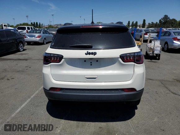 2020 Jeep Compass Latitude with VIN 3C4NJCBB8LT257630, listed as a Copart auction lot 58979745 with 128,196 mi miles and Salvage title. Bid and sale history available at DreamBid. Image 6.