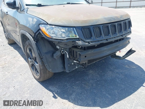 2019 Jeep Compass Latitude with VIN 3C4NJCBB9KT613016, listed as a IAAI auction lot 42570739 with 41,944 mi miles and . Bid and sale history available at DreamBid. Image 17.