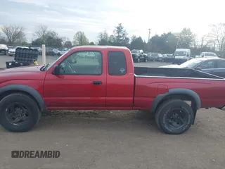 2004 Toyota Tacoma z VIN 5TEWN72N04Z445695, wystawiony jako IAAI lot #41993156 z przebiegiem 150 087 mil mil oraz . Historia ofert i sprzedaży dostępna na DreamBid. Obrazek 14.