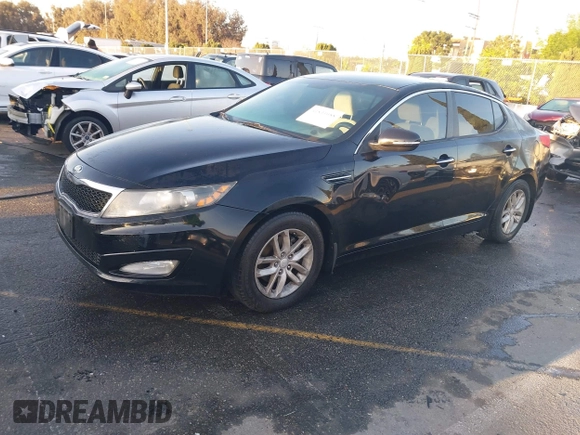 2013 Kia Optima LX z VIN 5XXGM4A75DG239179, wystawiony jako IAAI lot #41831088 z przebiegiem 128 411 mil mil oraz . Historia ofert i sprzedaży dostępna na DreamBid. Obrazek 17.