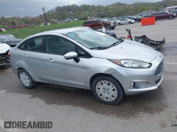 2017 Ford Fiesta S z VIN 3FADP4AJ1HM104006, wystawiony jako IAAI lot #41943413 z przebiegiem 111 873 mil mil oraz . Historia ofert i sprzedaży dostępna na DreamBid. Obrazek 13.