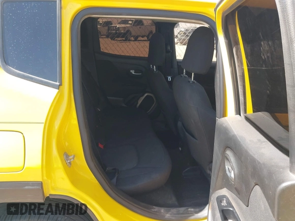 2016 Jeep Renegade Latitude z VIN ZACCJABT1GPD53424, wystawiony jako IAAI lot #42349781 z przebiegiem 108 209 mil mil oraz . Historia ofert i sprzedaży dostępna na DreamBid. Obrazek 8.