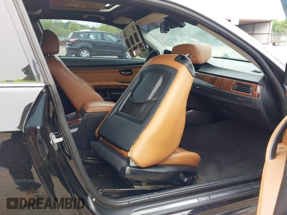 2008 BMW 3 Series 328i with VIN WBAWV13558P118800, listed as a IAAI auction lot 42204526 with Not provided miles and . Bid and sale history available at DreamBid. Image 5.