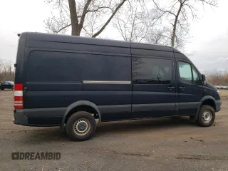 2017 Mercedes-Benz Sprinter Crew with VIN WD4FE8CD8HP574993, listed as a Copart auction lot 51812725 with 123,499 mi miles and Salvage Title. Bid and sale history available at carsss.com. Image 3.