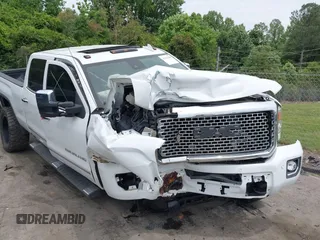 2017 GMC Sierra 2500HD Denali with VIN 1GT12UEG3HF117771, listed as a IAAI auction lot 42334696 with 140,999 mi miles and . Bid and sale history available at DreamBid. Image 6.