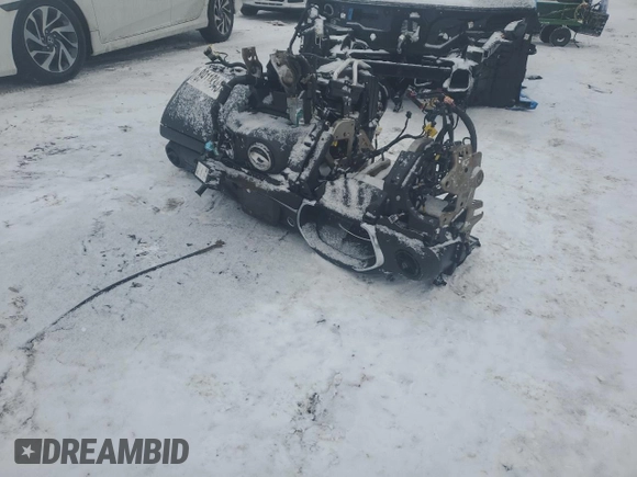 2019 Chevrolet Blazer z VIN 3GNKBBRA4KS635980, wystawiony jako Copart lot #89118345 z przebiegiem Nie podano mil oraz Nie do naprawy • Non repairable. Historia ofert i sprzedaży dostępna na DreamBid. Obrazek 3.