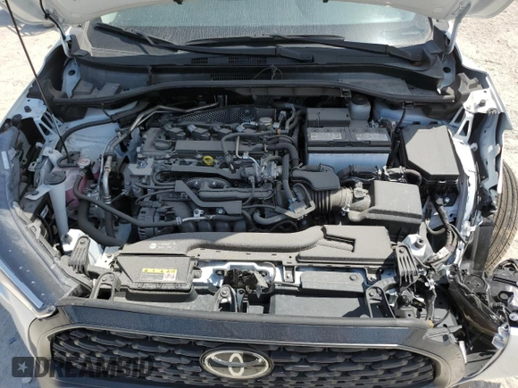 2024 Toyota Corolla Cross LE with VIN 7MUCAAAG7RV090677, listed as a Copart auction lot 57615565 with 6,910 mi miles and Salvage title. Bid and sale history available at DreamBid. Image 12.
