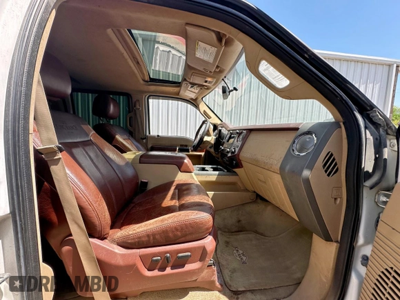 2012 Ford F-350 XL with VIN 1FT8W3DT3CEB04450, listed as a Copart auction lot 52937355 with 294,878 mi miles and Clean Title. Bid and sale history available at DreamBid. Image 5.