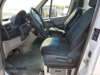 2015 Mercedes-Benz Sprinter Chassis with VIN WDAPF4CC8F9631368, listed as a Copart auction lot 74510414 with 262,356 mi miles and Clean Title. Bid and sale history available at carsss.com. Image 7.