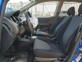 2007 Honda Fit Sport with VIN JHMGD38647S047784, listed as a Copart auction lot 68098994 with 0 mi miles and Salvage Title. Bid and sale history available at carsss.com. Image 7.