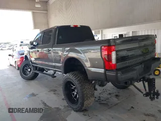 2019 Ford F-250 XL with VIN 1FT7W2BT2KEE12412, listed as a IAAI auction lot 40183336 with 68,807 mi miles and . Bid and sale history available at DreamBid. Image 3.