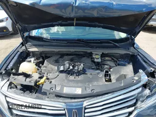 2018 Lincoln MKC Select with VIN 5LMCJ2C99JUL04561, listed as a IAAI auction lot 42210434 with 102,746 mi miles and . Bid and sale history available at DreamBid. Image 10.
