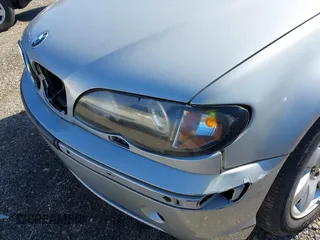 2003 BMW 3 Series 325xi with VIN WBAEU33443PM57946, listed as a IAAI auction lot 42305280 with Not provided miles and . Bid and sale history available at DreamBid. Image 6.