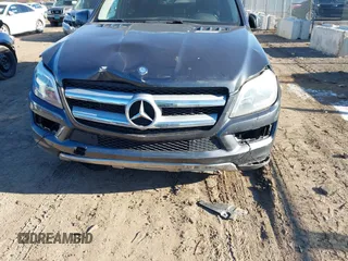2016 Mercedes-Benz GL with VIN 4JGDF6EE3GA645328, listed as a IAAI auction lot 41502439 with 166,321 mi miles. Bid and sale history available at carsss.com. Image 6.
