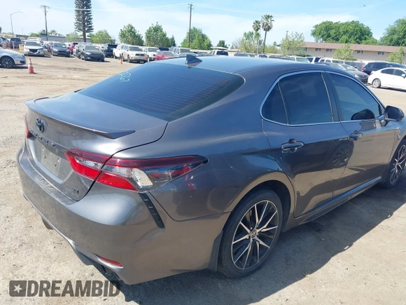 2023 Toyota Camry SE with VIN 4T1G11AK2PU079820, listed as a IAAI auction lot 42003967 with 39,077 mi miles. Bid and sale history available at carsss.com. Image 4.