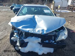 2014 Toyota Camry SE with VIN 4T1BK1FK6EU548176, listed as a IAAI auction lot 41392975 with 143,249 mi miles. Bid and sale history available at carsss.com. Image 12.