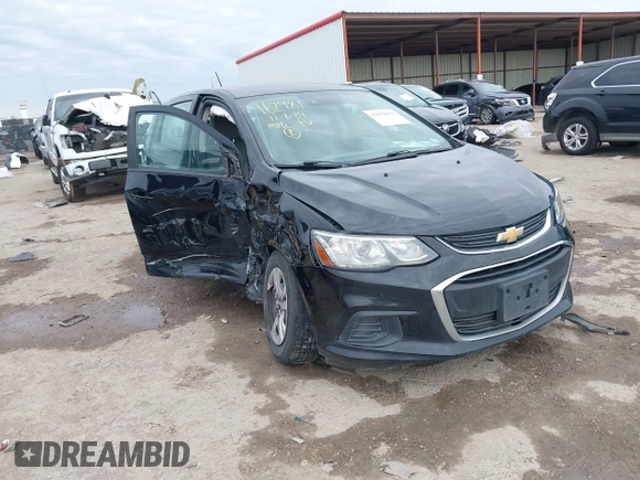 2020 Chevrolet Sonic LT z VIN 1G1JG6SB6L4139086, wystawiony jako IAAI lot #41070670 z przebiegiem 73 324 mil mil oraz . Historia ofert i sprzedaży dostępna na DreamBid. Obrazek 1.