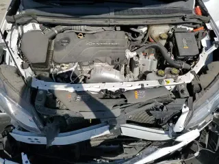 2019 Chevrolet Volt Premier с VIN 1G1RD6S52KU126940, выставлен на аукционе Copart как лот 52535545 с пробегом 88 946 миль миль и Списание • Salvage title. История ставок и продаж доступна на DreamBid. Изображение 15.