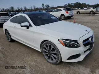 2018 Mercedes-Benz C 300 with VIN WDDWJ4JBXJF670349, listed as a Copart auction lot 45375515 with 98,207 mi miles and Clean Title. Bid and sale history available at carsss.com. Image 4.