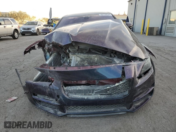 2017 Jaguar XE 25t with VIN SAJAR4BG8HA952599, listed as a Copart auction lot 86128584 with 33,022 mi miles and Salvage Title. Bid and sale history available at DreamBid. Image 5.