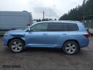 2008 Toyota Highlander Sport with VIN JTEDS43A582019517, listed as a IAAI auction lot 41918787 with 169,872 mi miles. Bid and sale history available at carsss.com. Image 14.