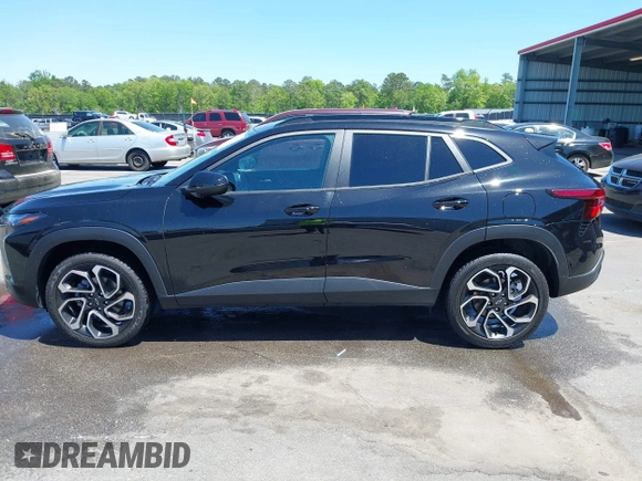 2024 Chevrolet Trax 2RS with VIN KL77LJE25RC062976, listed as a IAAI auction lot 42044505 with 21,306 mi miles and . Bid and sale history available at DreamBid. Image 14.