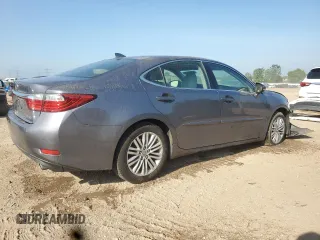 2015 Lexus ES 330 with VIN JTHBK1GG9F2154875, listed as a Copart auction lot 61097595 with 97,601 mi miles and Salvage title. Bid and sale history available at DreamBid. Image 3.