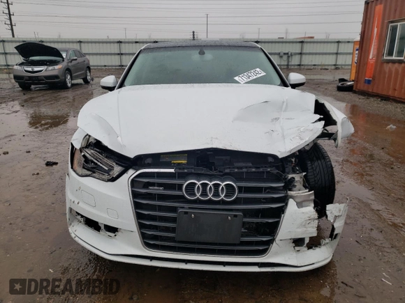 2015 Audi S3 Premium Plus z VIN WAUBFGFF8F1060488, wystawiony jako Copart lot #71347242 z przebiegiem Nie podano mil oraz . Historia ofert i sprzedaży dostępna na DreamBid. Obrazek 5.