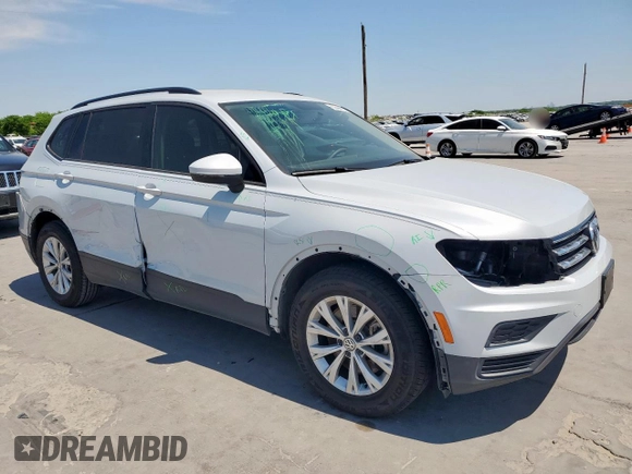 2019 Volkswagen Tiguan S with VIN 3VV1B7AX4KM030221, listed as a Copart auction lot 53444435 with 55,512 mi miles and Salvage title. Bid and sale history available at DreamBid. Image 4.