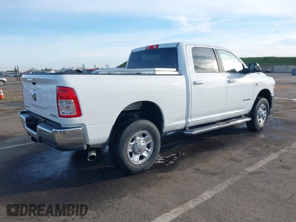 2022 Ram 2500 Lone Star z VIN 3C6UR5DL4NG235715, wystawiony jako IAAI lot #41753908 z przebiegiem 24 578 mil mil oraz . Historia ofert i sprzedaży dostępna na DreamBid. Obrazek 4.