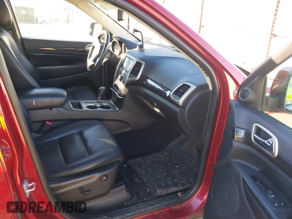 2013 Jeep Grand Cherokee Laredo with VIN 1C4RJEAG6DC636780, listed as a IAAI auction lot 41127701 with 135,026 mi miles. Bid and sale history available at carsss.com. Image 5.