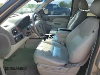2013 Chevrolet Suburban LT with VIN 1GNSCJE00DR149337, listed as a Copart auction lot 51225565 with 193,746 mi miles and Salvage title. Bid and sale history available at DreamBid. Image 7.