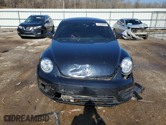 2017 Volkswagen Beetle Fleet z VIN 3VWF17AT7HM615904, wystawiony jako Copart lot #87484854 z przebiegiem 103 986 mil mil oraz Szkoda całkowita • Salvage title. Historia ofert i sprzedaży dostępna na DreamBid. Obrazek 5.