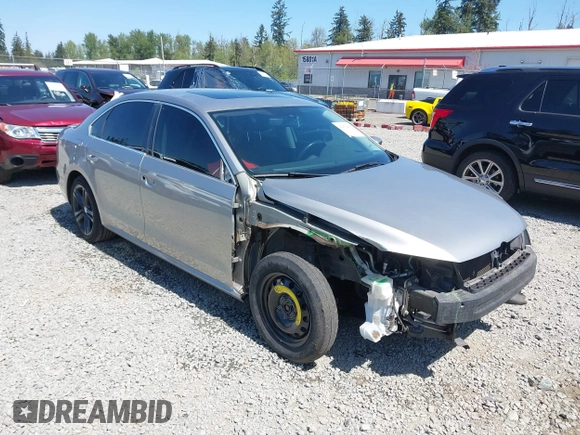 2014 Volkswagen Passat SE с VIN 1VWBN7A35EC028438, выставлен на аукционе IAAI как лот 42172605 с пробегом 108 955 миль миль и . История ставок и продаж доступна на DreamBid. Изображение 1.