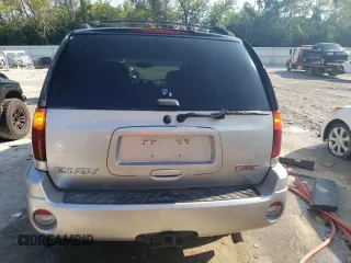2005 GMC Envoy SLE z VIN 1GKDT13S552122428, wystawiony jako Copart lot #68651224 z przebiegiem 111 931 mil mil oraz Szkody całkowita. Historia ofert i sprzedaży dostępna na DreamBid. Obrazek 6.