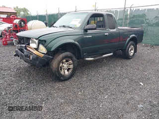2000 Toyota Tacoma PreRunner with VIN 5TESM92N4YZ695931, listed as a IAAI auction lot 42352013 with 194,454 mi miles and . Bid and sale history available at DreamBid. Image 20.