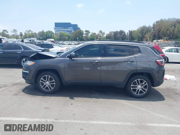 2020 Jeep Compass Latitude z VIN 3C4NJCBBXLT126537, wystawiony jako IAAI lot #42551696 z przebiegiem 38 538 mil mil oraz . Historia ofert i sprzedaży dostępna na DreamBid. Obrazek 14.