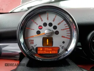 2010 MINI Hardtop S with VIN WMWMF7C59ATX42376, listed as a Copart auction lot 48826615 with 74,929 mi miles and Clean Title. Bid and sale history available at DreamBid. Image 9.