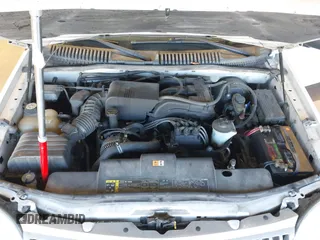 2002 Mercury Mountaineer with VIN 4M2ZU86E32ZJ23992, listed as a IAAI auction lot 41410337 with 231,739 mi miles and . Bid and sale history available at DreamBid. Image 10.