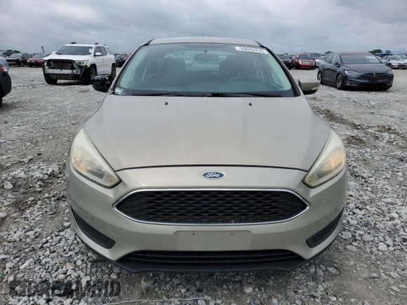 2016 Ford Focus SE z VIN 1FADP3F2XGL341167, wystawiony jako Copart lot #59042435 z przebiegiem 71 345 mil mil oraz Szkoda całkowita • Salvage title. Historia ofert i sprzedaży dostępna na DreamBid. Obrazek 5.