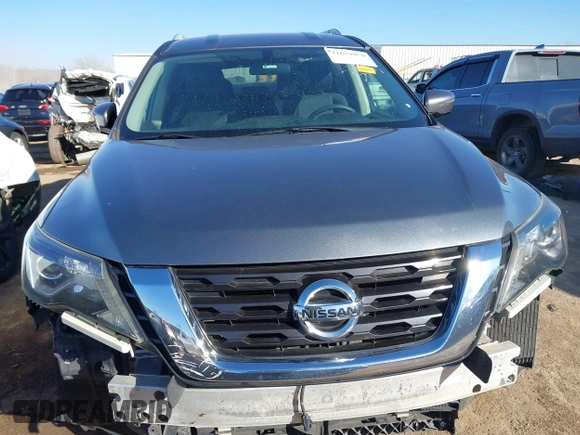 2017 Nissan Pathfinder SV with VIN 5N1DR2MM2HC613081, listed as a IAAI auction lot 41644059 with 137,371 mi miles. Bid and sale history available at carsss.com. Image 13.