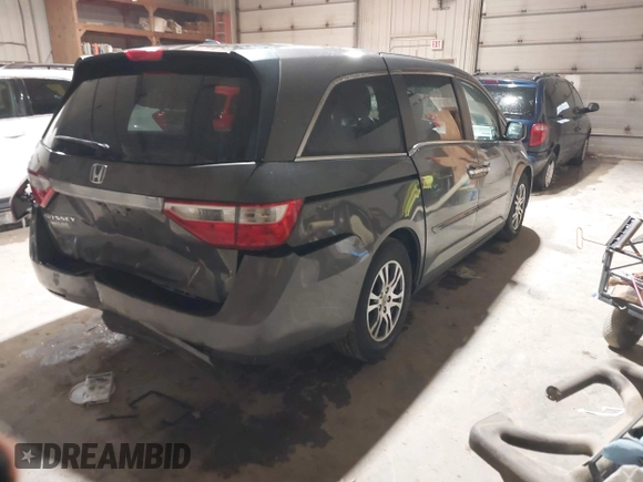 2013 Honda Odyssey EX-L с VIN 5FNRL5H63DB015989, выставлен на аукционе IAAI как лот 41832421 с пробегом 153 240 миль миль и . История ставок и продаж доступна на DreamBid. Изображение 4.