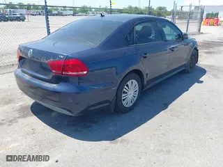 2014 Volkswagen Passat Wolfsburg Ed with VIN 1VWAS7A34EC032338, listed as a IAAI auction lot 42013753 with 116,168 mi miles. Bid and sale history available at carsss.com. Image 4.