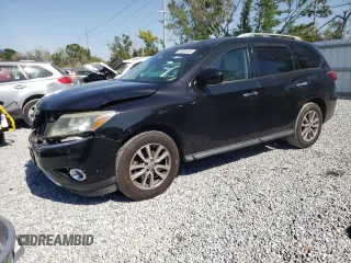 2016 Nissan Pathfinder SV with VIN 5N1AR2MN6GC631156, listed as a Copart auction lot 53667585 with 121,012 mi miles and Salvage Title. Bid and sale history available at carsss.com. Image 1.