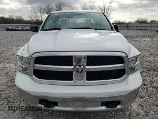 2019 Ram 1500 Tradesman z VIN 1C6RR7KT6KS647577, wystawiony jako Copart lot #51494075 z przebiegiem 128 156 mil mil oraz Czysty tytuł • Clean title. Historia ofert i sprzedaży dostępna na DreamBid. Obrazek 5.