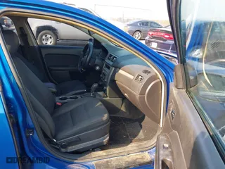 2012 Ford Fusion SE with VIN 3FAHP0HA9CR417509, listed as a IAAI auction lot 40708575 with 206,094 mi miles. Bid and sale history available at carsss.com. Image 5.